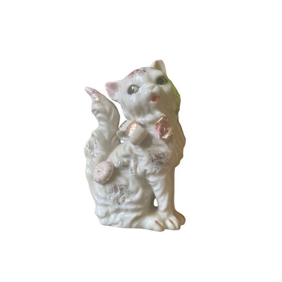 Vintage Porcelain White and Gold Cat Figurine Statue - Picture 1 of 6